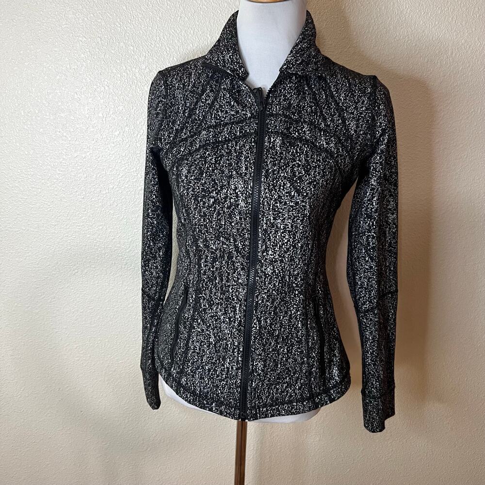 Lululemon define jacket in black white jacquard 10